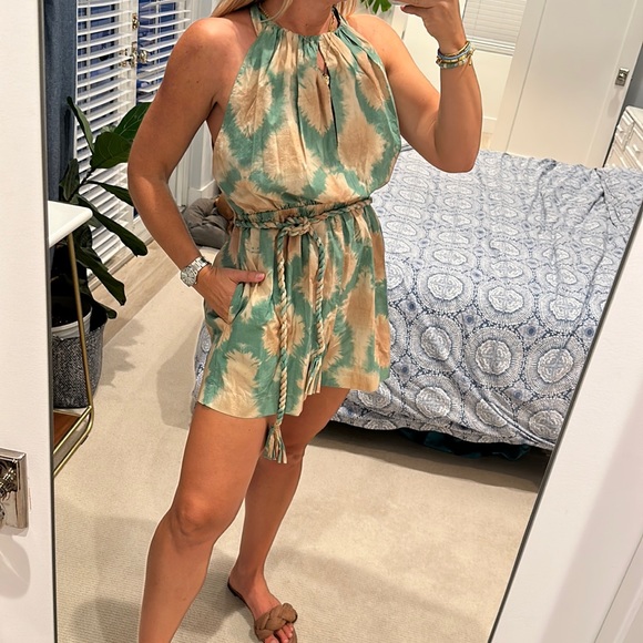 Ulla Johnson Other - Ulla Johnson shaina romper in calcite